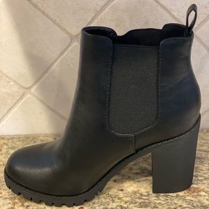 Brand new women’s booties